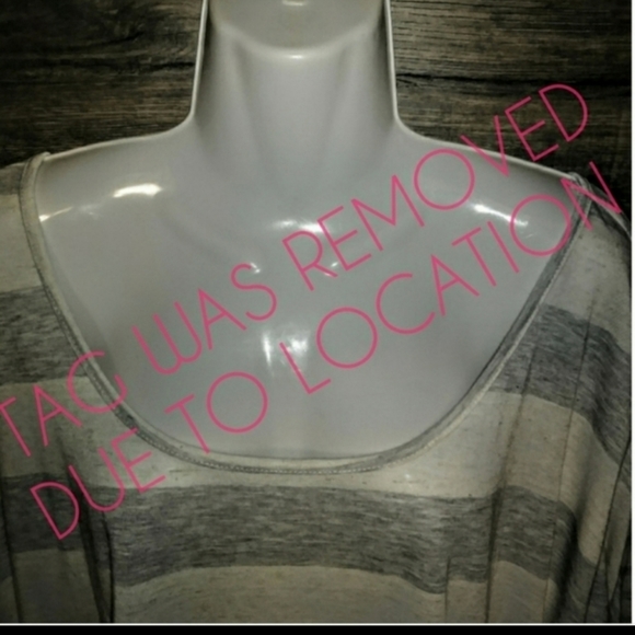 Torrid Top Size 3X Knit Stripe Dolman EUC - Picture 9 of 10